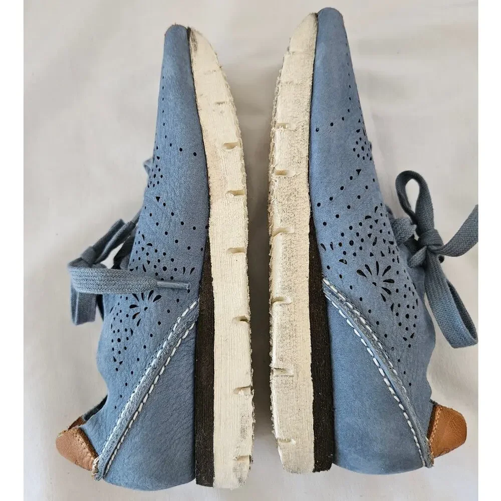 OTBT Blue Leather Cutout Khora Sneaker 7M Casual Leightweight Minimalist Basic
